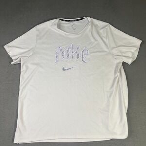Nike Shirt Mens XL White Dri-FIT Run Division Miler Tee‎ Athletic Running Gym